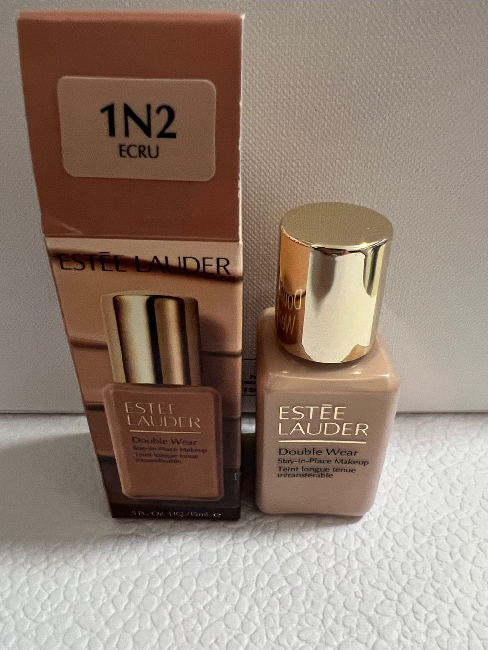 Estée Lauder Double Wear Foundation 1N2 Ecru - Small size 15ml